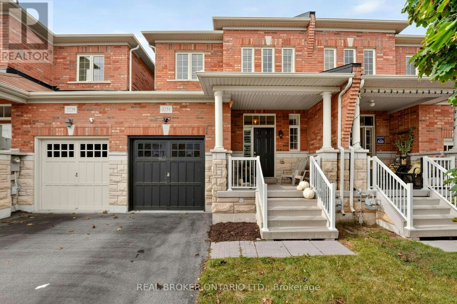 3231 Stoney Crescent, Mississauga, ON, L5M 0V4