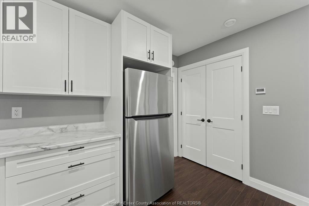 MAIN-1147 Hickory, Windsor, ON, N8Y 3S4 - 6