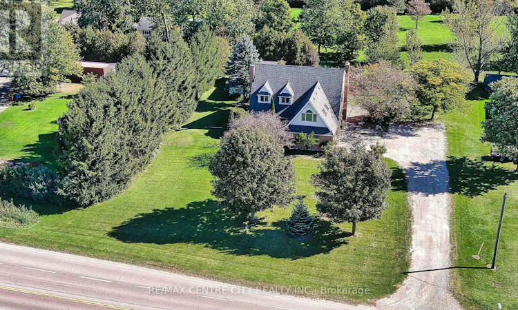 7442 Fairview Road