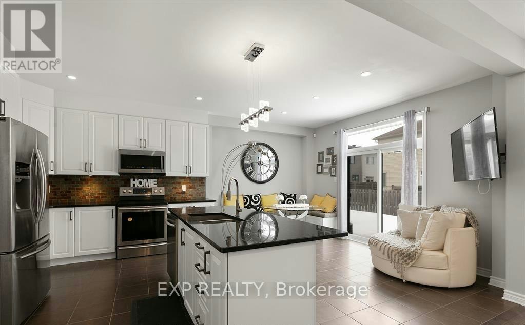 12 Knockaderry Crescent, Manotick, ON, K2C 3H2 - 11