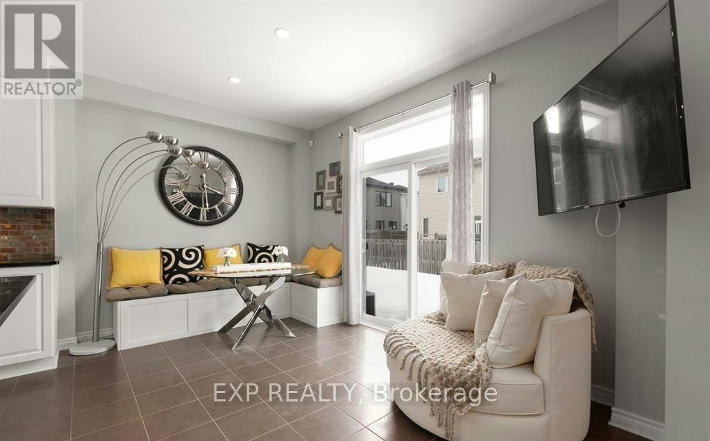 12 Knockaderry Crescent, Manotick, ON, K2C 3H2 - 12