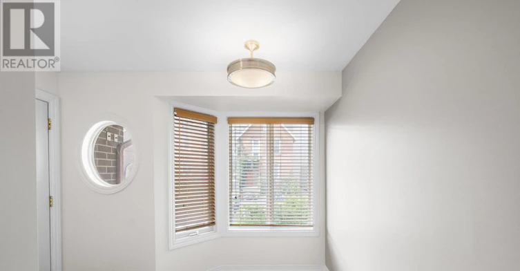 241 Lyon Street N, Ottawa, ON, K1R 1B4 - 4