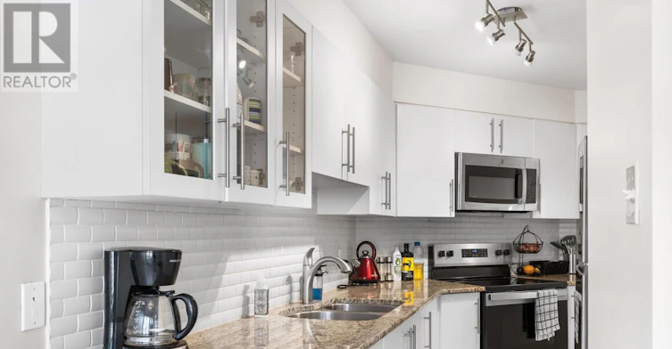 241 Lyon Street N, Ottawa, ON, K1R 1B4 - 6