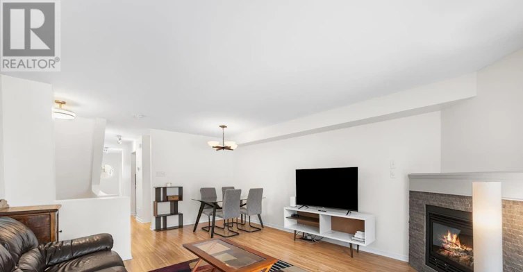 241 Lyon Street N, Ottawa, ON, K1R 1B4 - 16