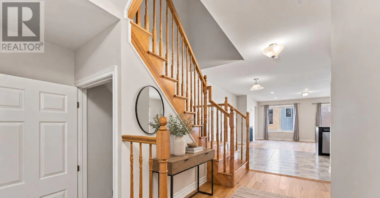 608 Parade Drive, Ottawa, ON, K2S 0Y5 - 3