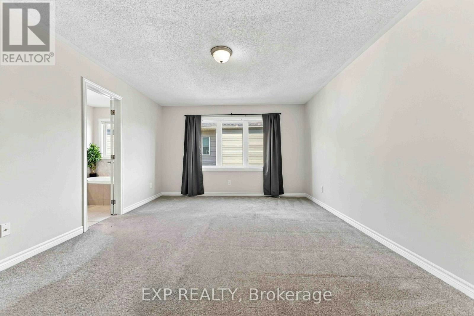 608 Parade Drive, Ottawa, ON, K2S 0Y5 - 21