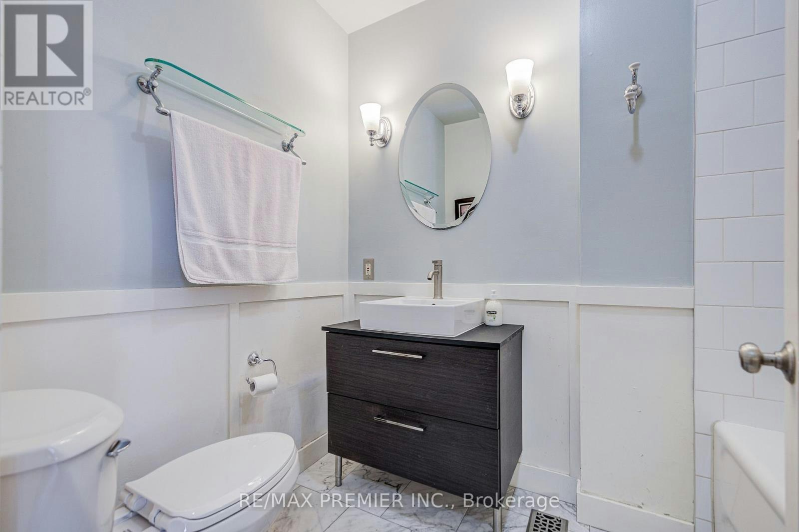 3-224 Lippincott Street, Toronto, ON, M5S 2P5 - 12