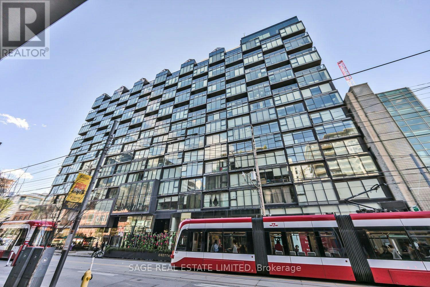 802-38 Stewart Street, Toronto, ON, M5V 1H6