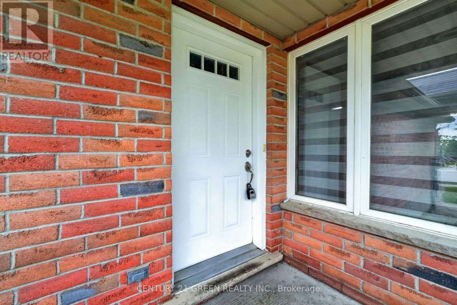 69 Brookfield Crescent, Kitchener, ON, N2E 0A6 - 9