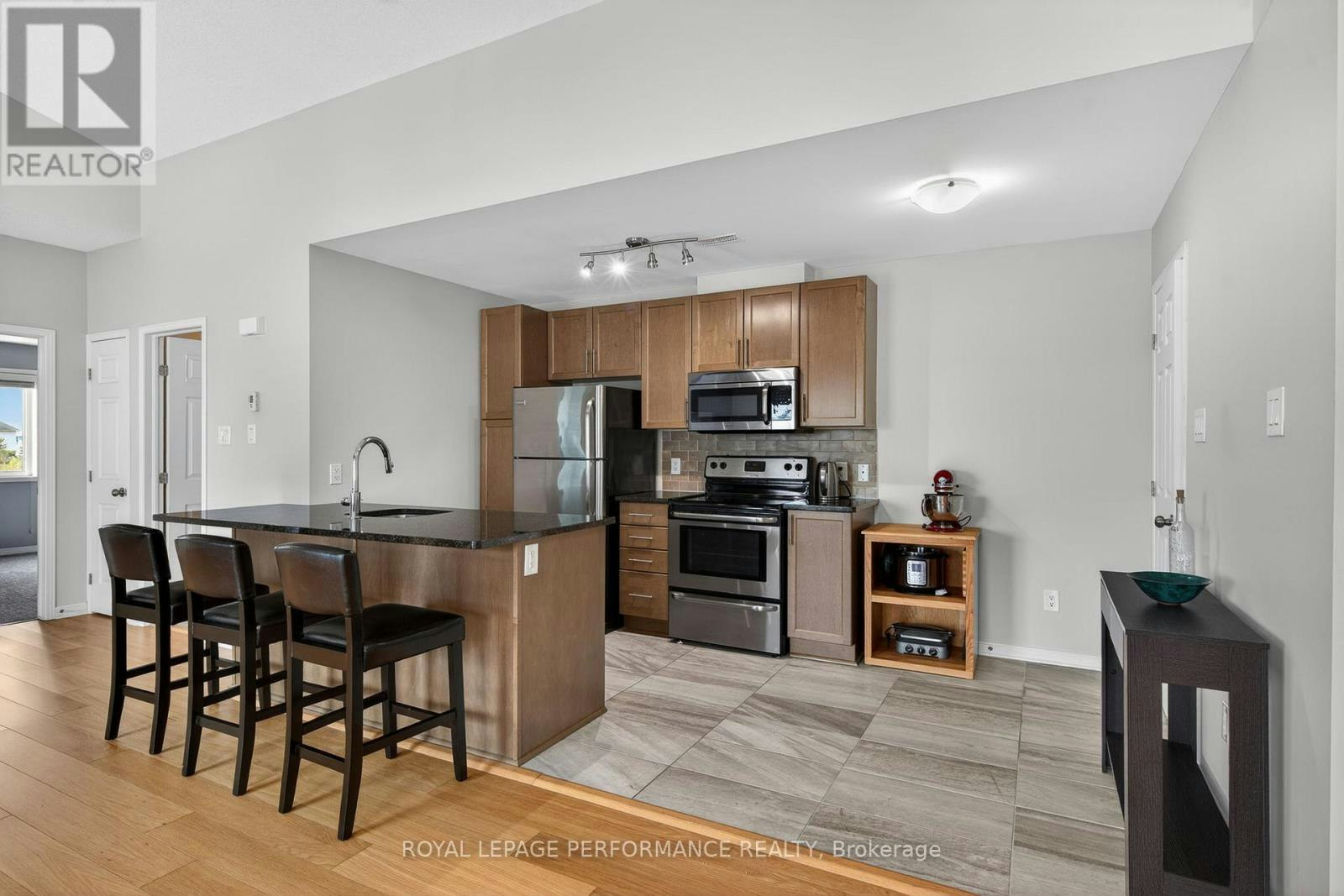104 Sternes Private, Ottawa, ON, K4A 0X8 - 4