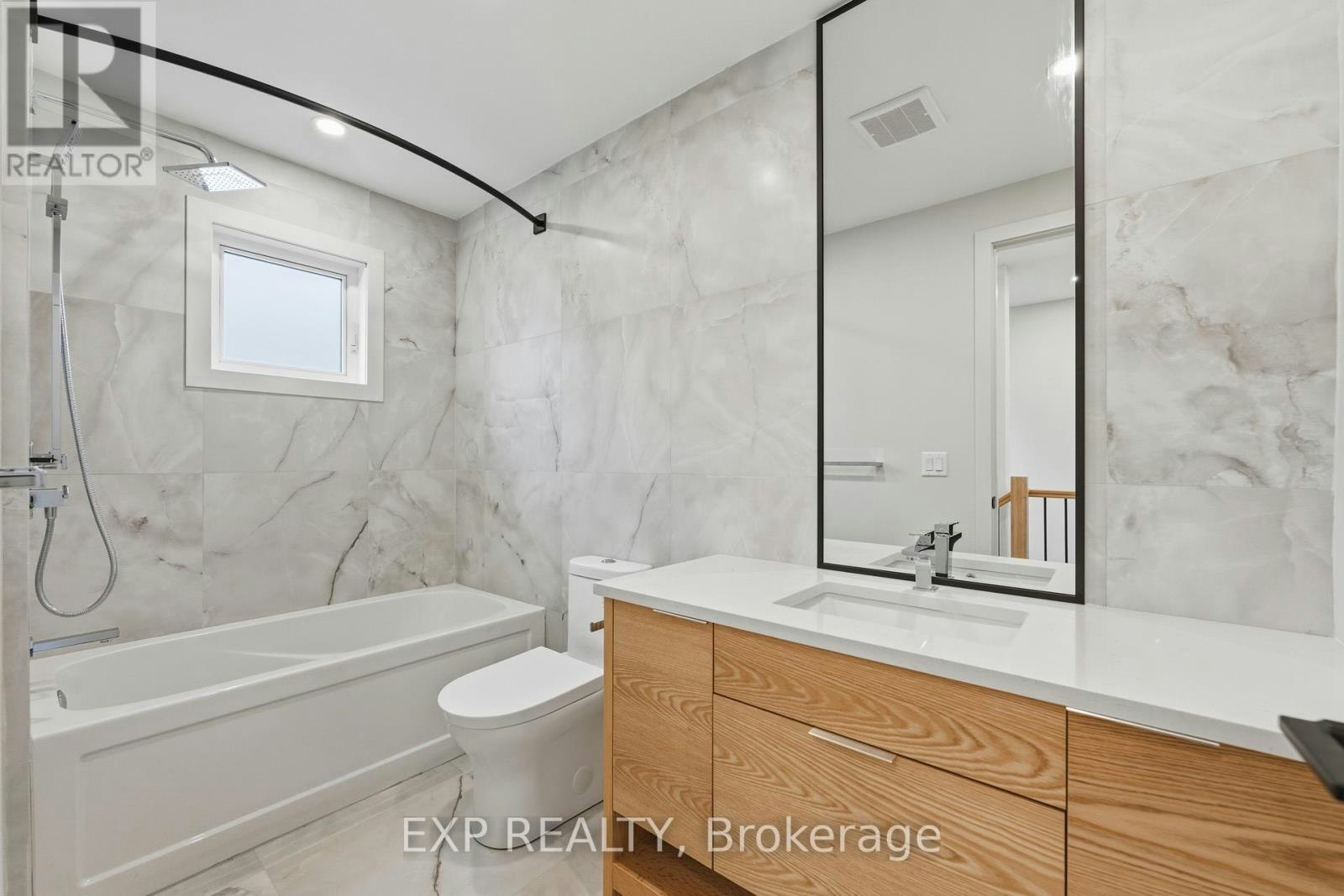 A-512 Roosevelt Avenue, Ottawa, ON, K2A 1Z8 - 14