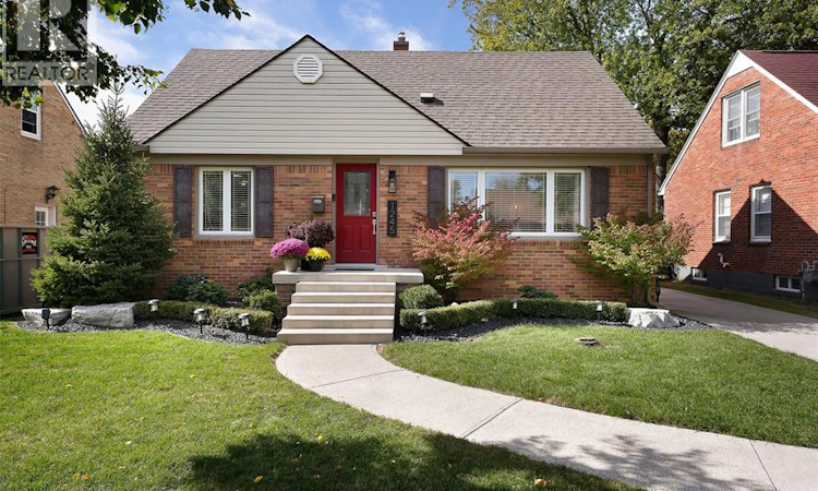 1245 Fairview Boulevard