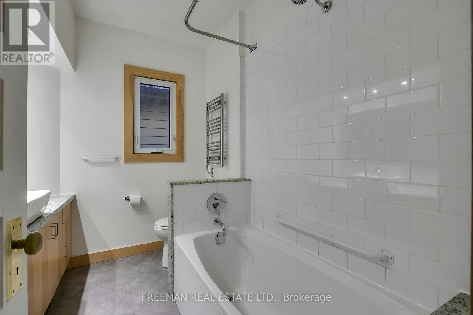 597 Palmerston Avenue, Toronto, ON, M6G 2P8 - 27