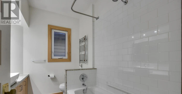 597 Palmerston Avenue, Toronto, ON, M6G 2P8 - 27