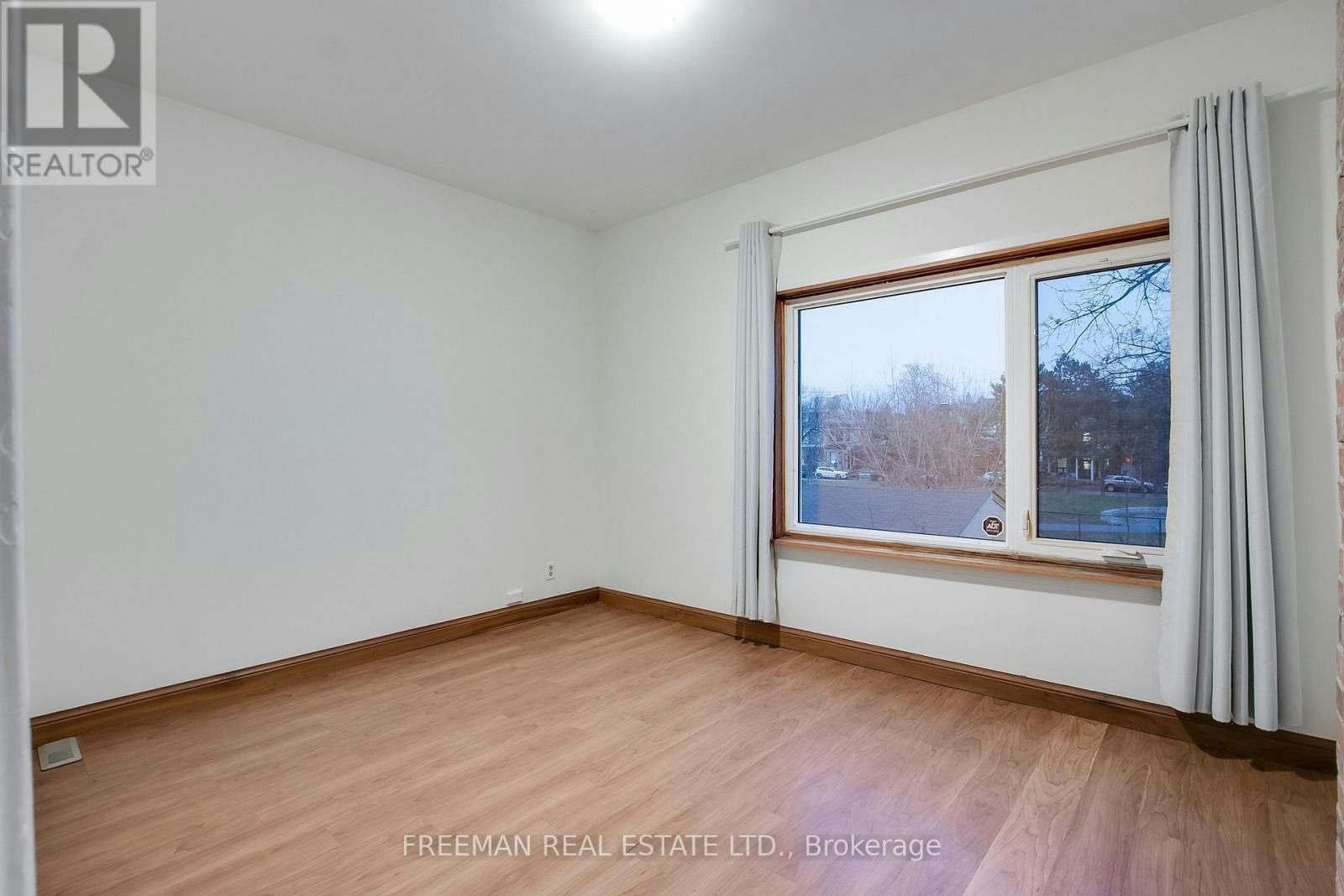 597 Palmerston Avenue, Toronto, ON, M6G 2P8 - 22