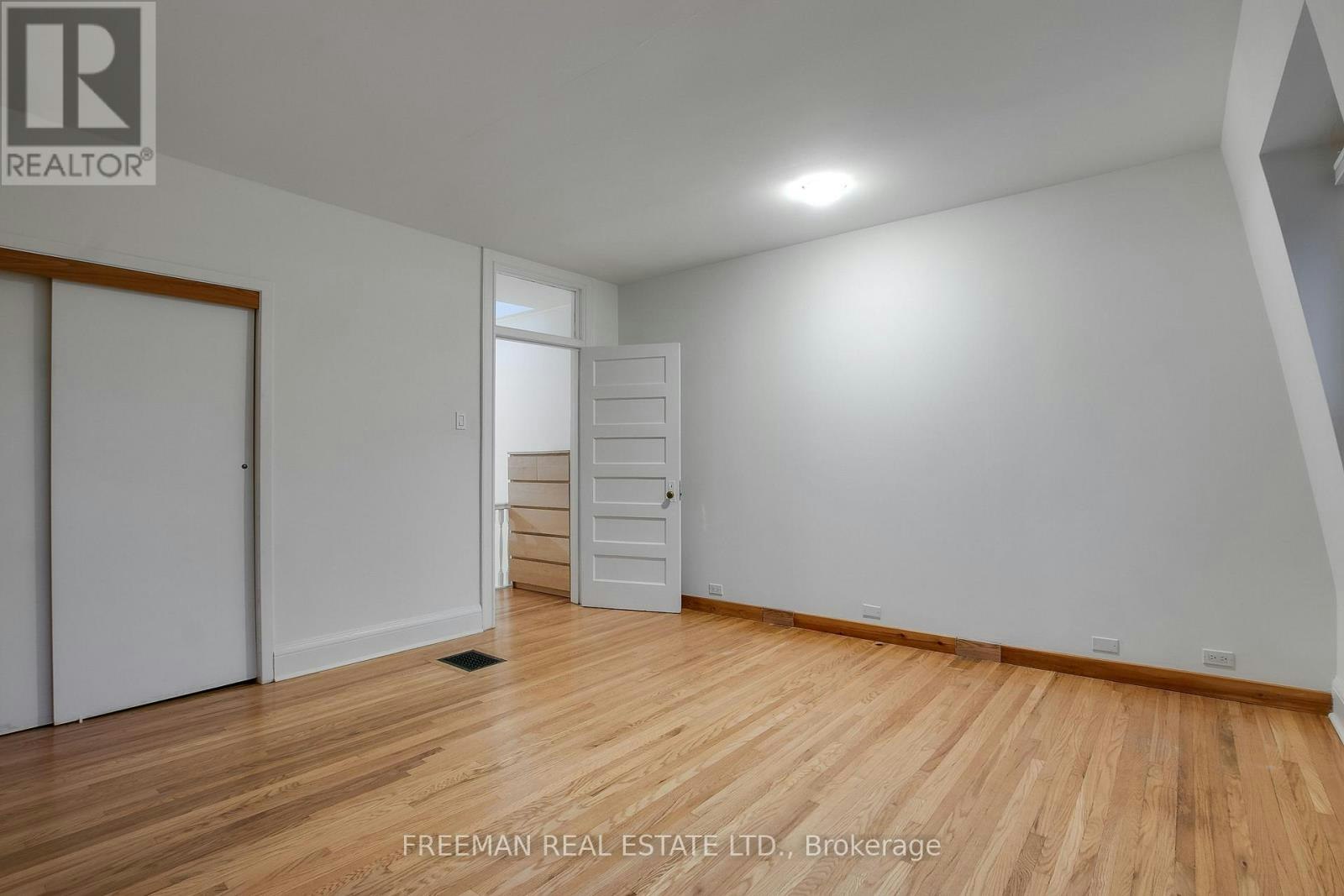 597 Palmerston Avenue, Toronto, ON, M6G 2P8 - 21