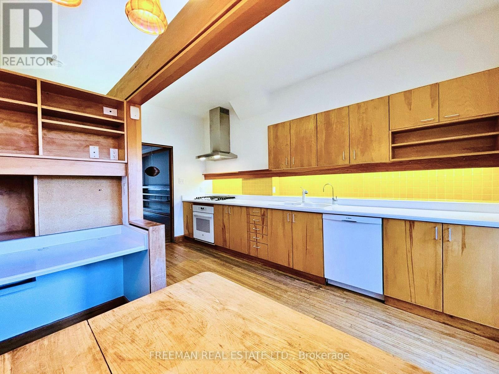 597 Palmerston Avenue, Toronto, ON, M6G 2P8 - 13