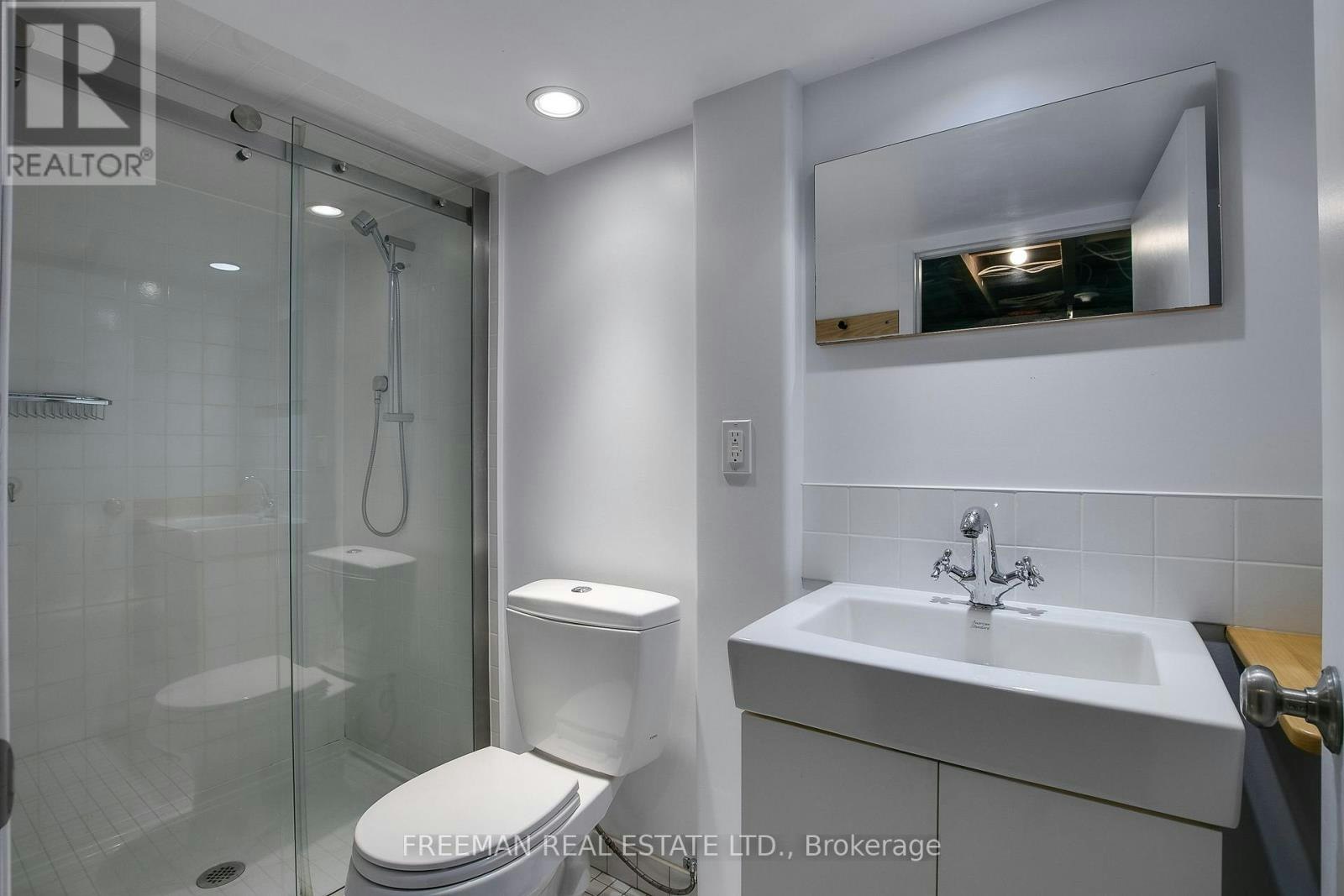 597 Palmerston Avenue, Toronto, ON, M6G 2P8 - 29