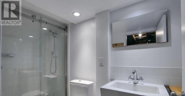 597 Palmerston Avenue, Toronto, ON, M6G 2P8 - 29