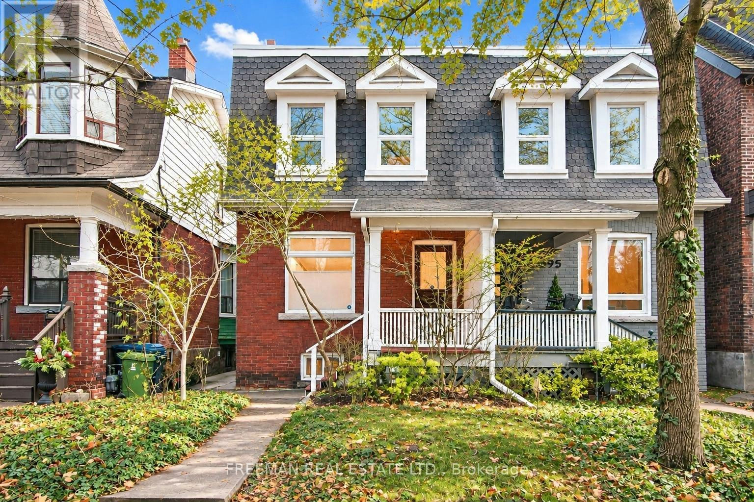 597 Palmerston Avenue, Toronto, ON, M6G 2P8
