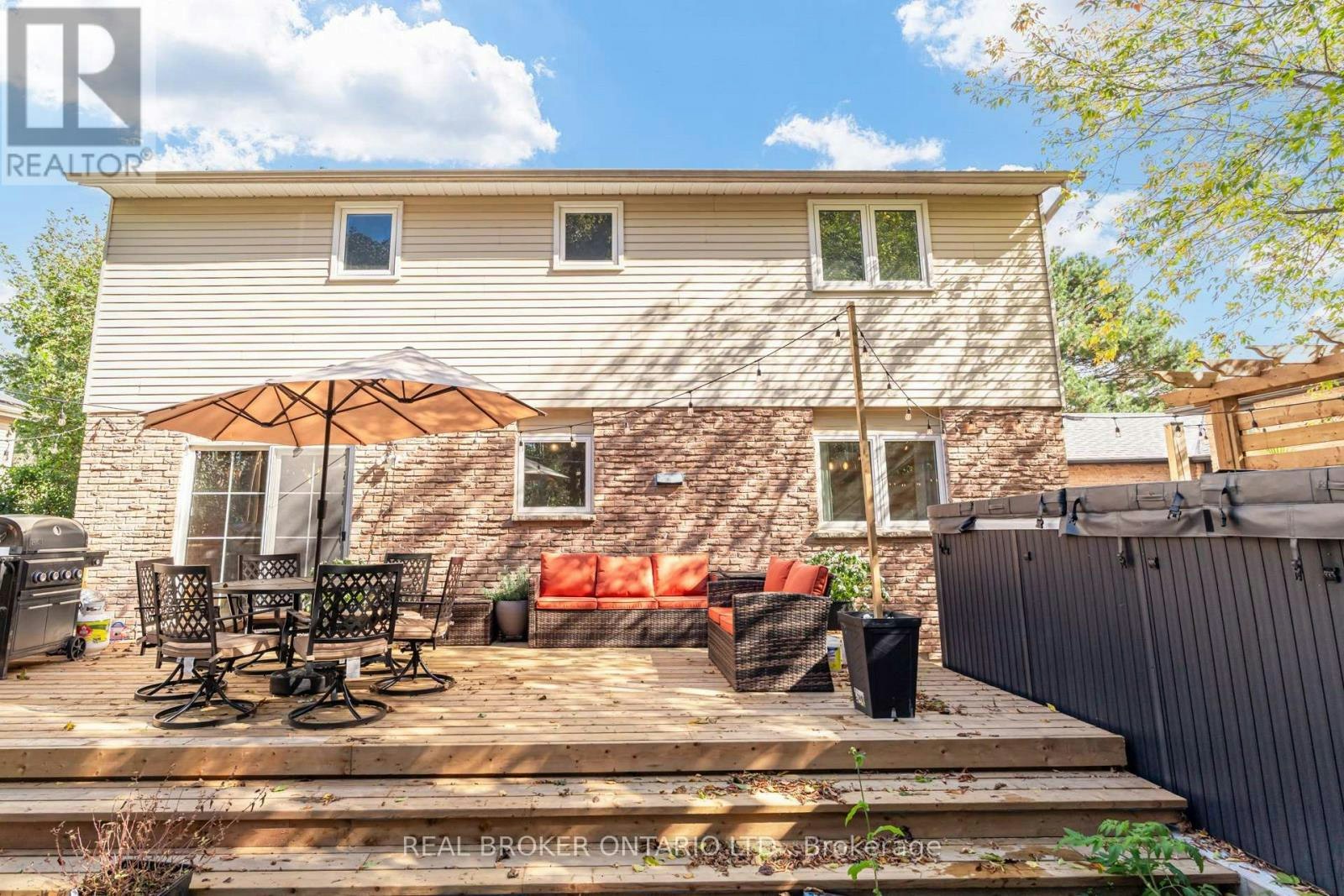 96 Rutledge Avenue, Newmarket, ON, L3Y 5T4 - 38