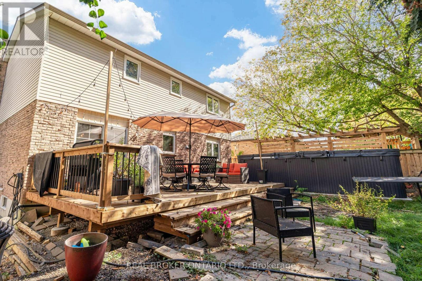 96 Rutledge Avenue, Newmarket, ON, L3Y 5T4 - 37