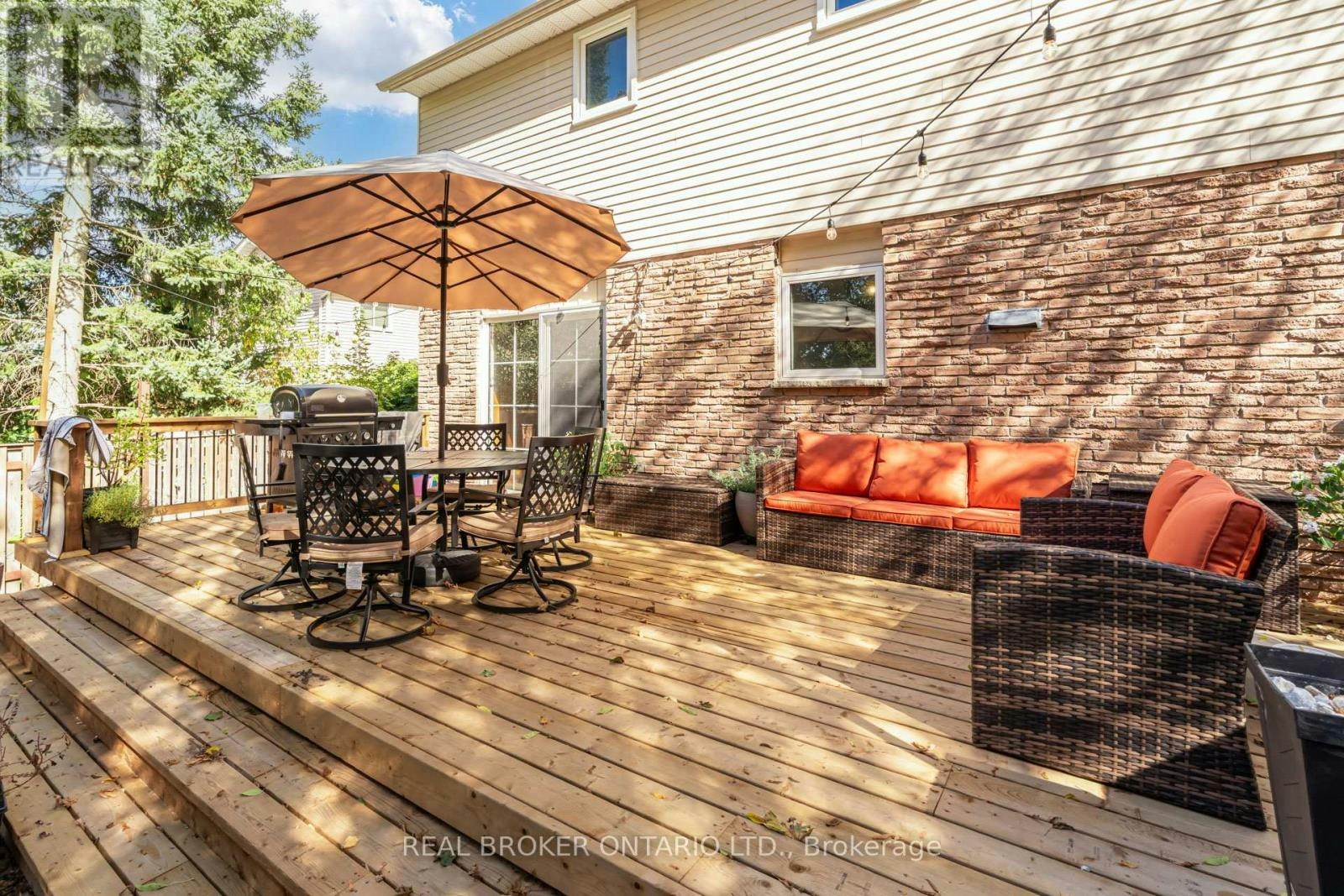 96 Rutledge Avenue, Newmarket, ON, L3Y 5T4 - 34
