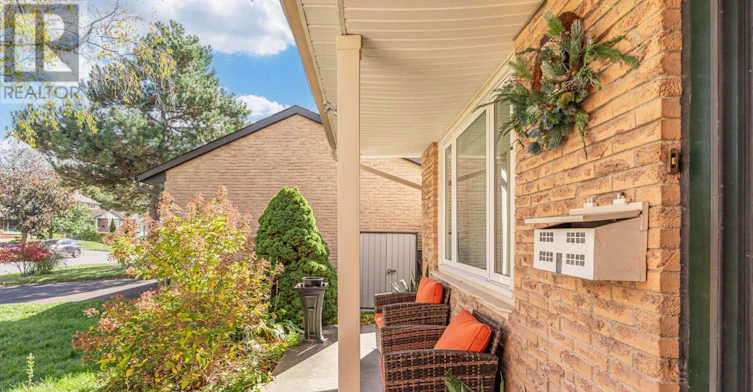 96 Rutledge Avenue, Newmarket, ON, L3Y 5T4 - 7