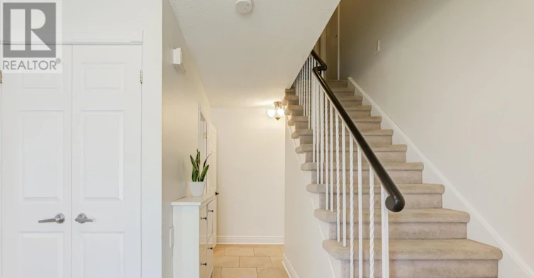 96 Rutledge Avenue, Newmarket, ON, L3Y 5T4 - 11