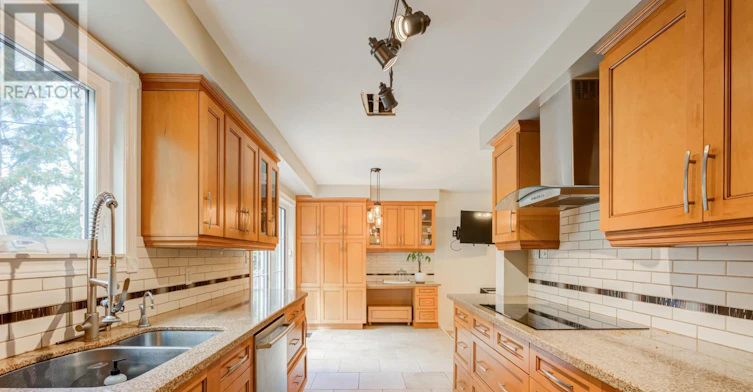 96 Rutledge Avenue, Newmarket, ON, L3Y 5T4 - 21