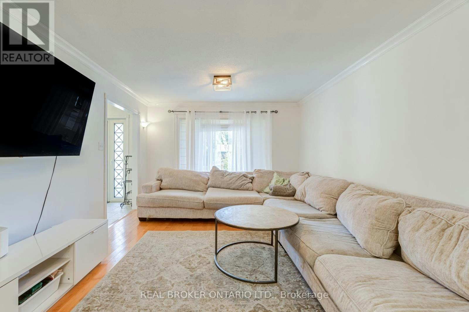 96 Rutledge Avenue, Newmarket, ON, L3Y 5T4 - 14
