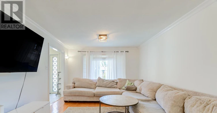 96 Rutledge Avenue, Newmarket, ON, L3Y 5T4 - 14