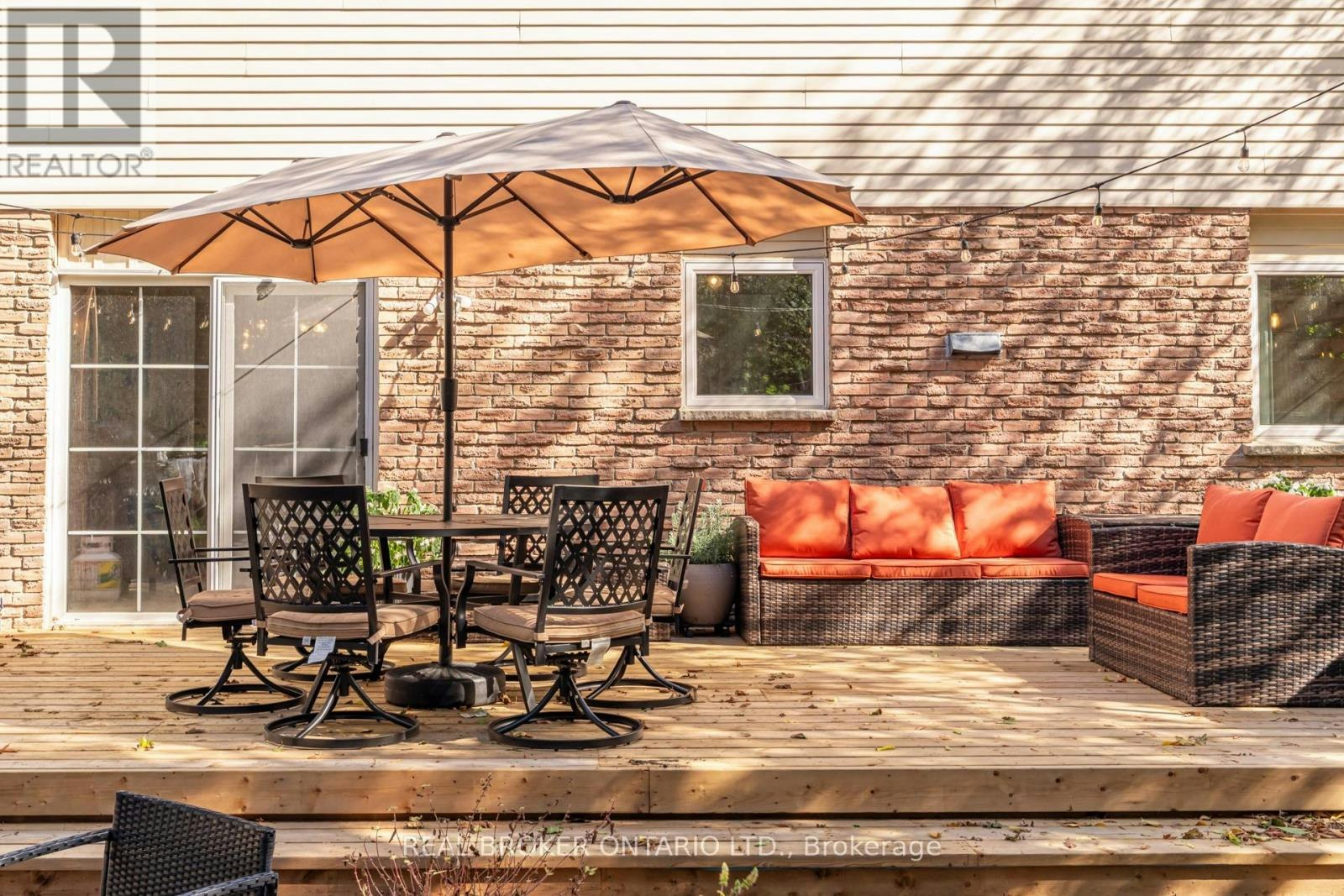 96 Rutledge Avenue, Newmarket, ON, L3Y 5T4 - 33