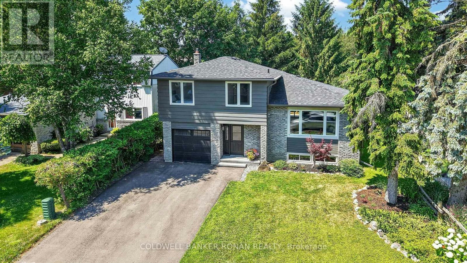 124 King Street S, New Tecumseth, ON, L9R 1B2
