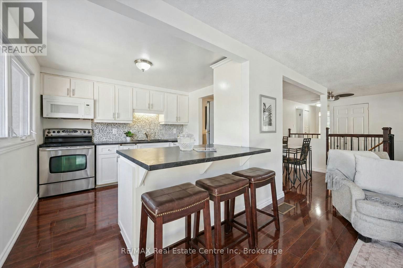12 Mccartney Road, Guelph, ON, N1K 1M8