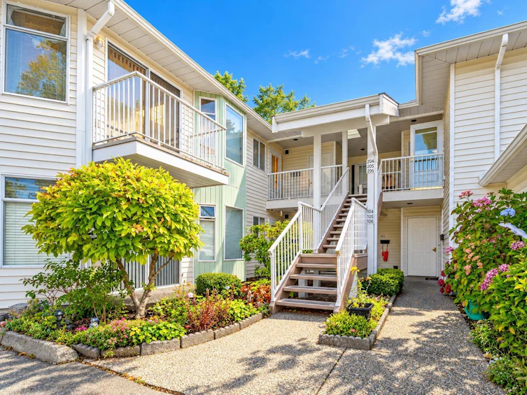 204-7156 121 Street, Surrey, BC, V3W 0J6 - 11