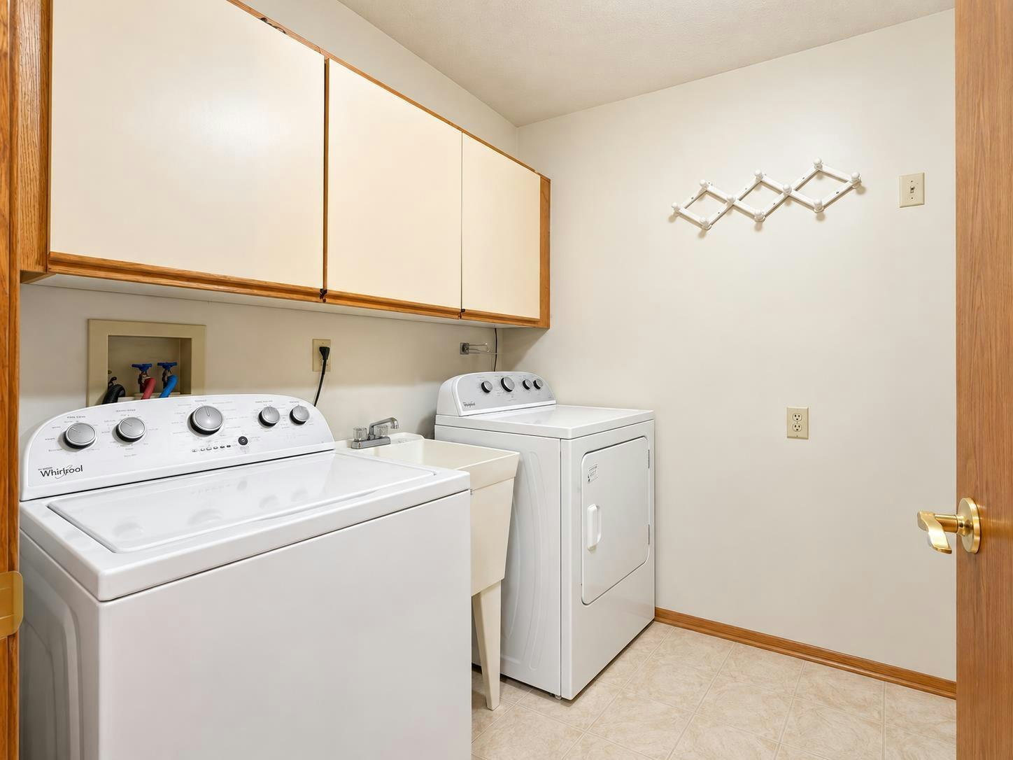 204-7156 121 Street, Surrey, BC, V3W 0J6 - 24
