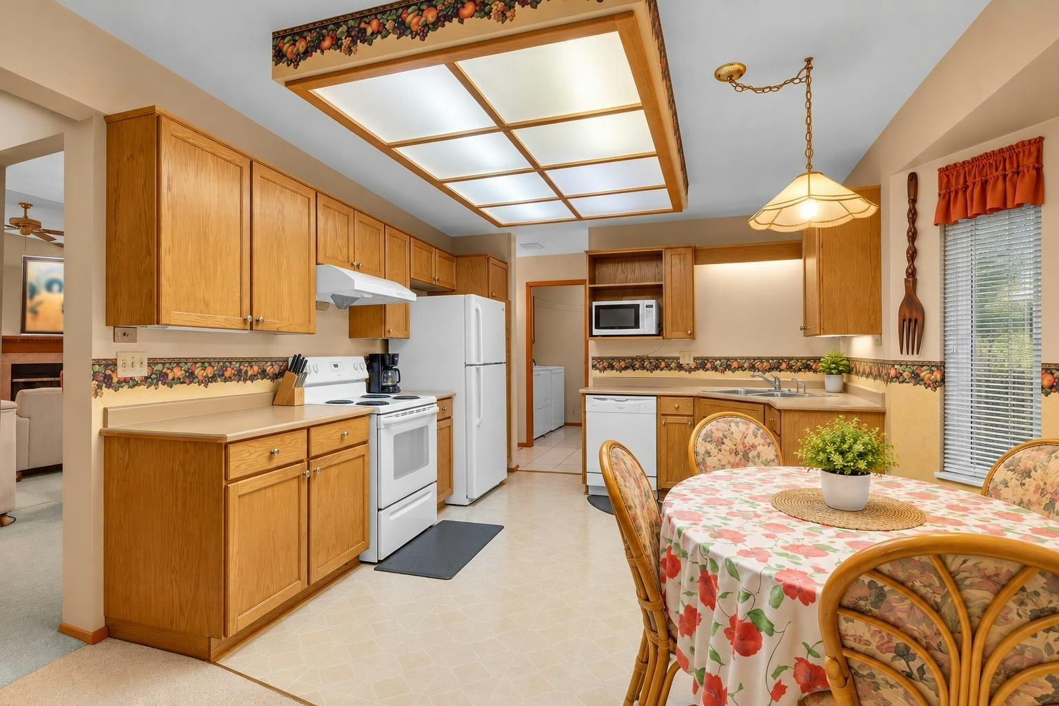 204-7156 121 Street, Surrey, BC, V3W 0J6 - 15