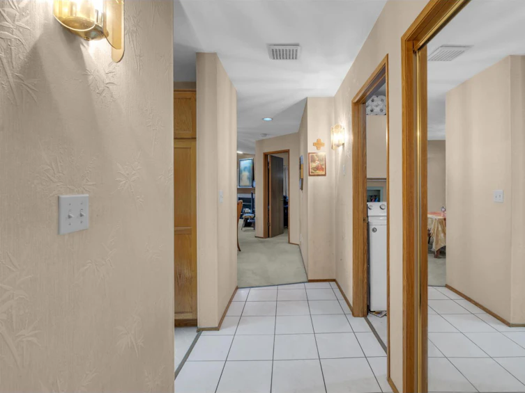 204-7156 121 Street, Surrey, BC, V3W 0J6 - 25