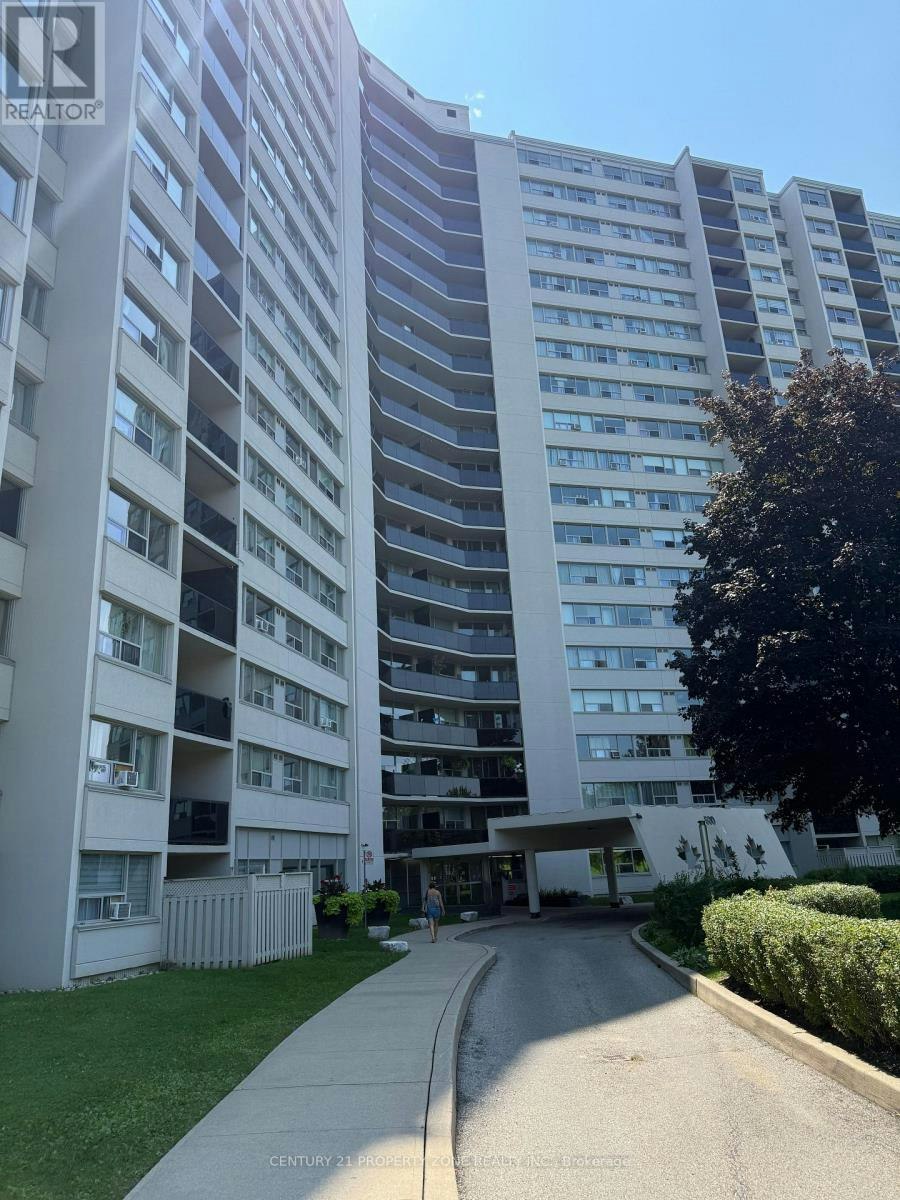 702-530 Lolita Gardens, Mississauga, ON, L5A 2A8