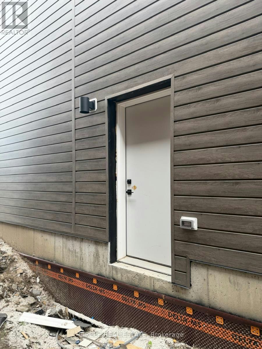64 Creighton Drive, Loyalist, ON, K0H 2H0 - 2