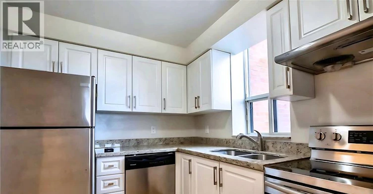 2009-1270 Maple Crossing Boulevard, Burlington, ON, L7S 2J3 - 2
