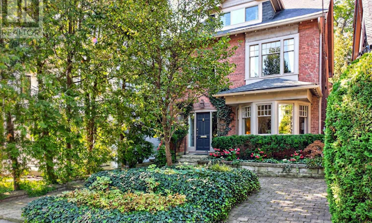 62 Astley Avenue
