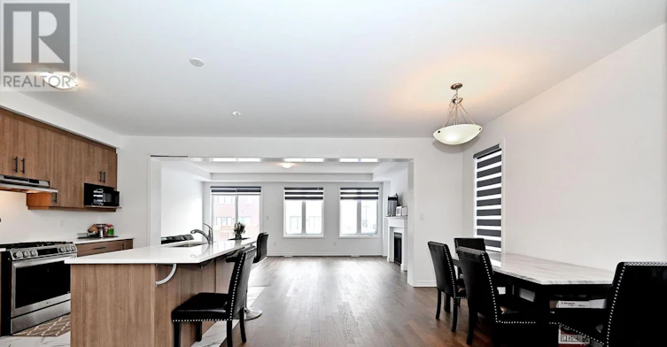 689 Mike Street, Innisfil, ON, L9S 0R7 - 5