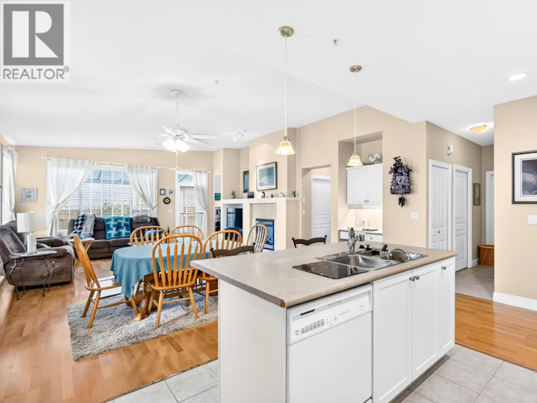 162-19639 Meadow Gardens Way, Pitt Meadows, BC, V3Y 2T5 - 12