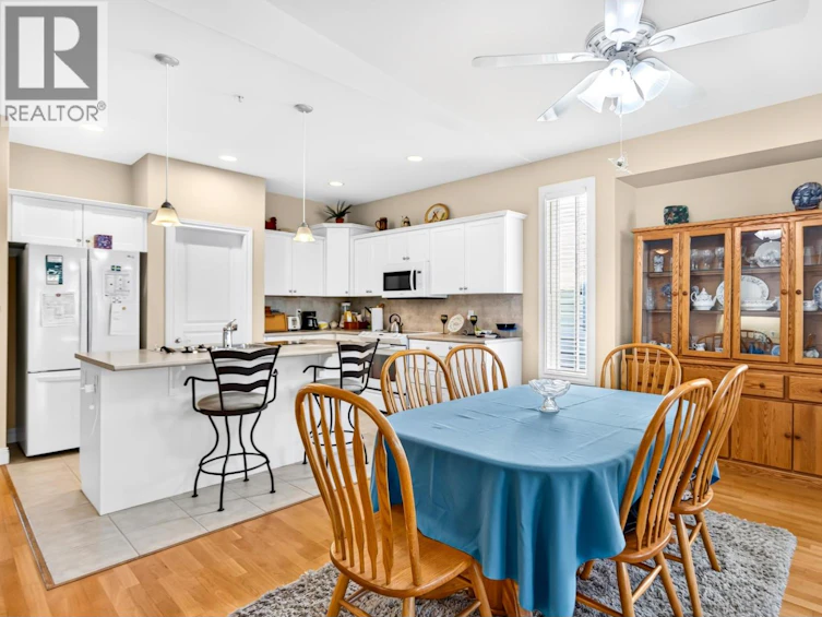 162-19639 Meadow Gardens Way, Pitt Meadows, BC, V3Y 2T5 - 14