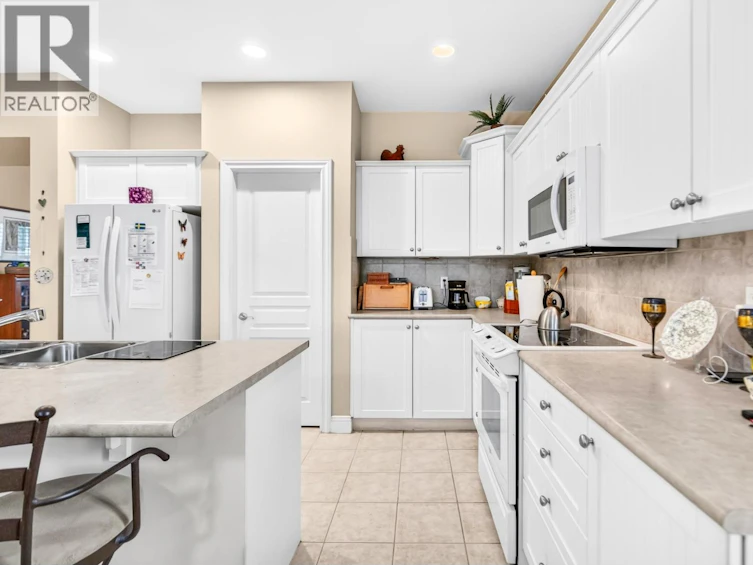 162-19639 Meadow Gardens Way, Pitt Meadows, BC, V3Y 2T5 - 11