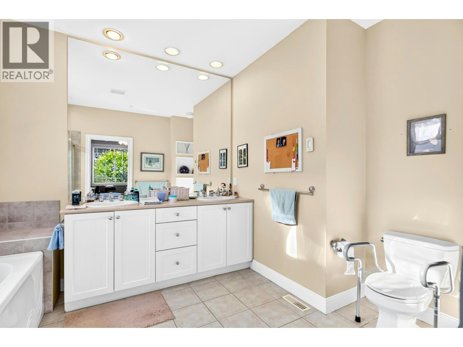 162-19639 Meadow Gardens Way, Pitt Meadows, BC, V3Y 2T5 - 27