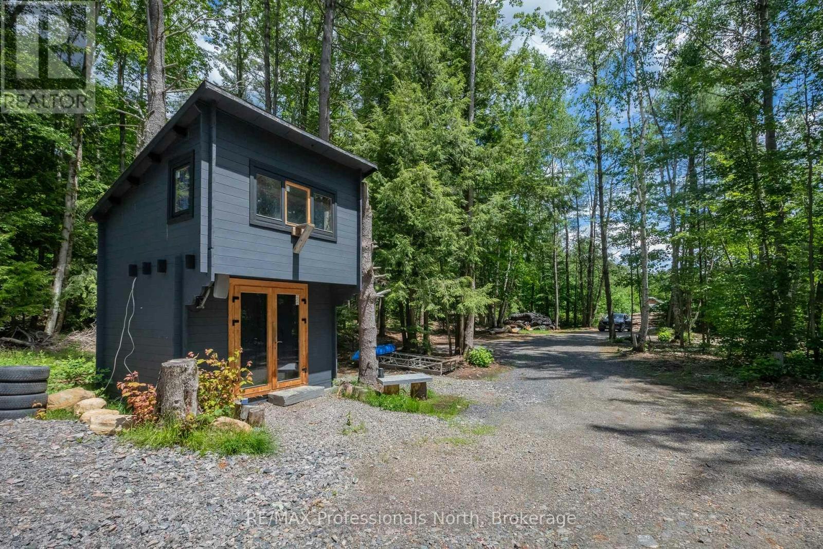 1219 Medora Lake Road, Muskoka Lakes, ON, P0C 1A0