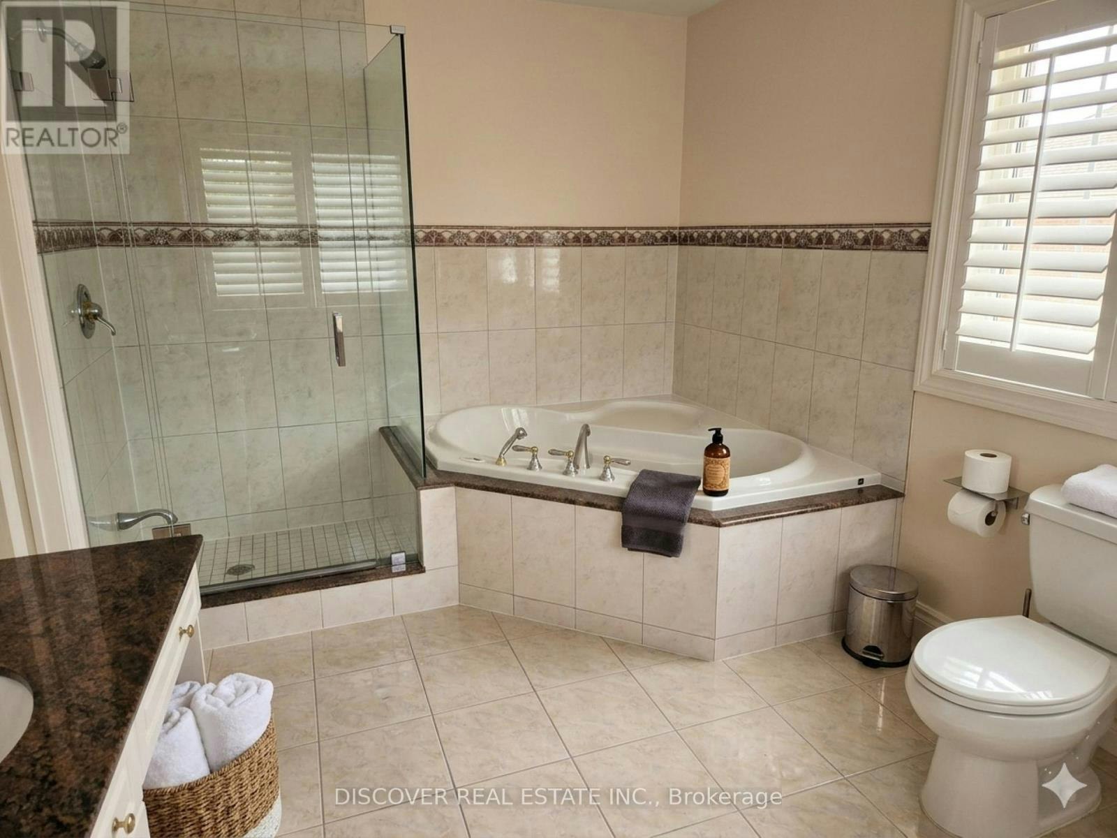 963 Hampton Crescent, Mississauga, ON, L5G 4G7 - 7